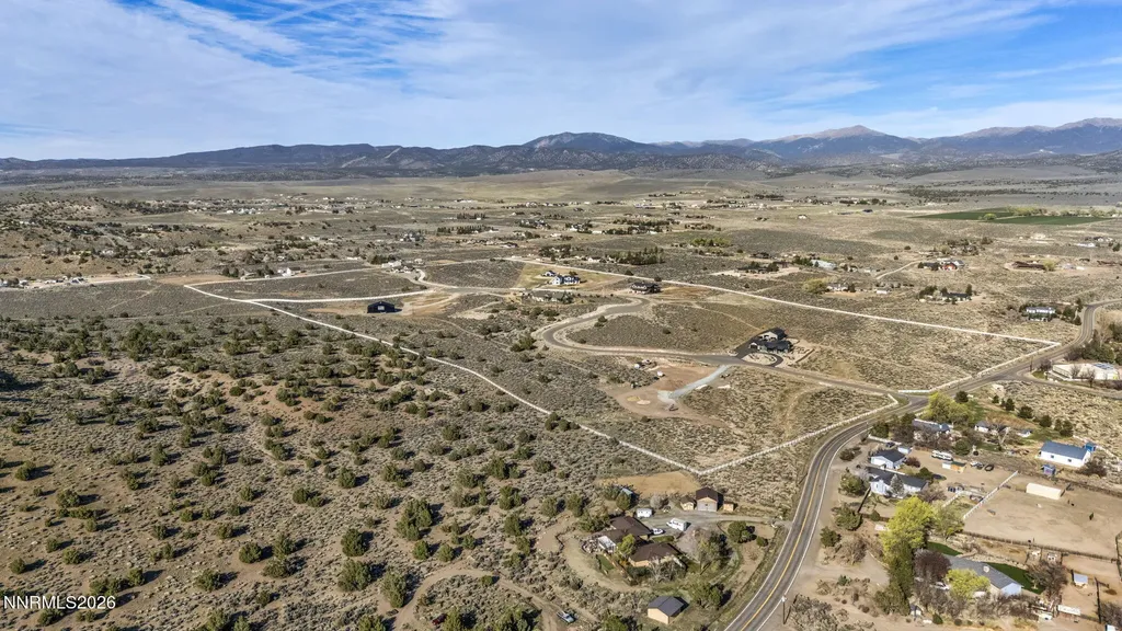 1374 Hunters Point Gardnerville NV 89410