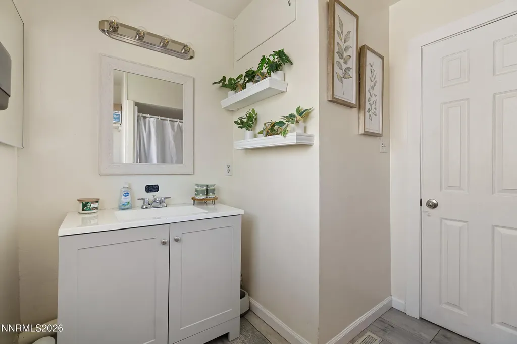 3597 Green Acre Carson City NV 89705