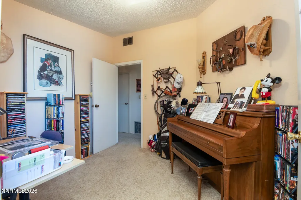 23 Upper Colony Wellington NV 89444