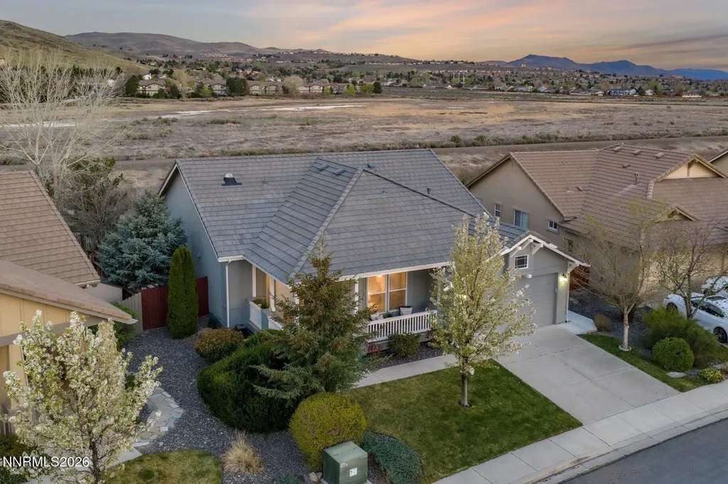 1239 Turnberry Sparks NV 89436