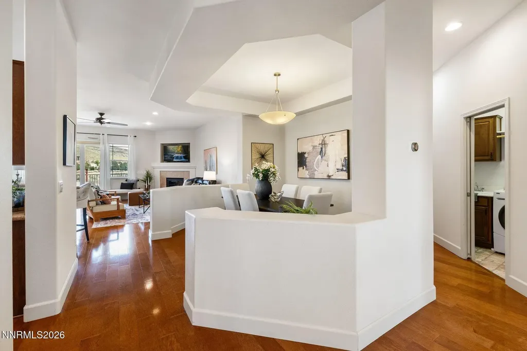 1239 Turnberry Sparks NV 89436