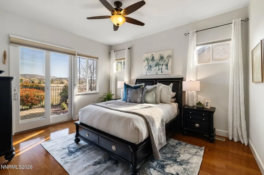 1239 Turnberry Sparks NV 89436