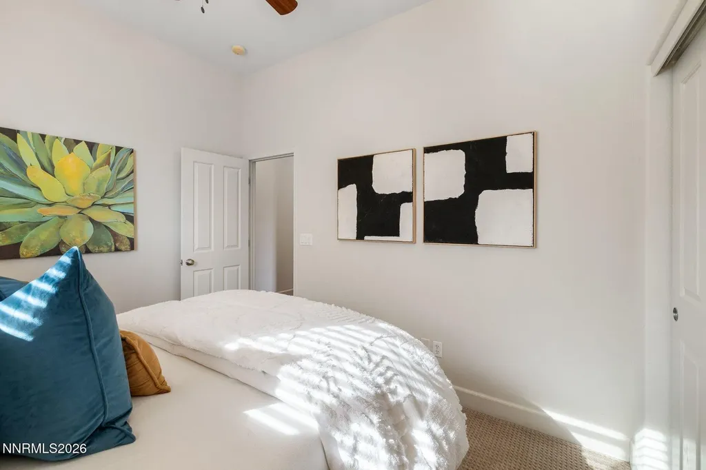 1239 Turnberry Sparks NV 89436