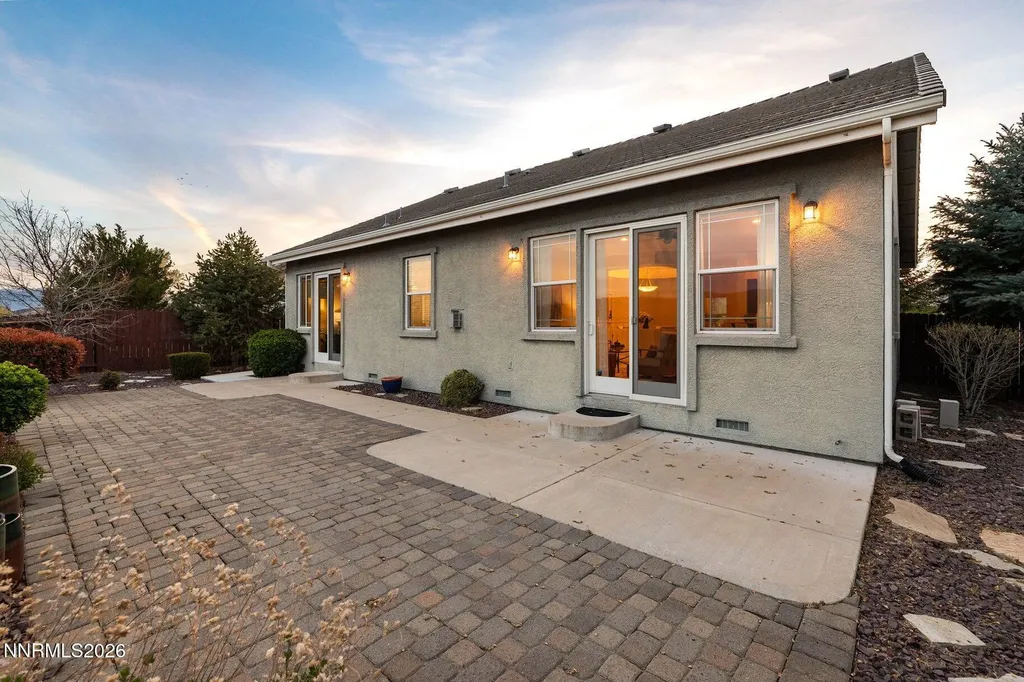 1239 Turnberry Sparks NV 89436
