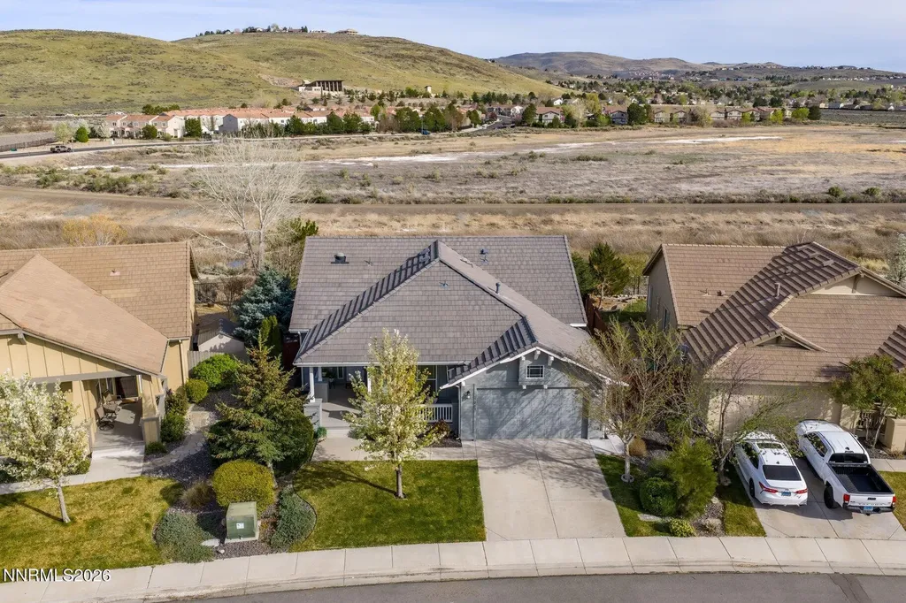 1239 Turnberry Sparks NV 89436