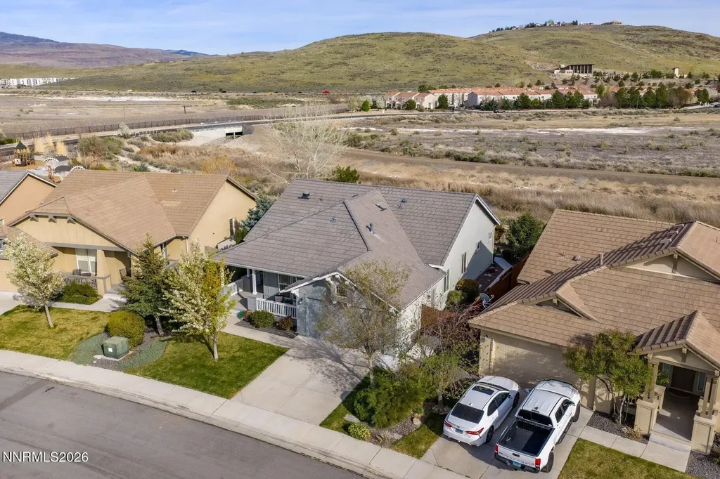 1239 Turnberry Sparks NV 89436