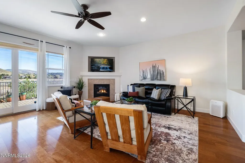 1239 Turnberry Sparks NV 89436
