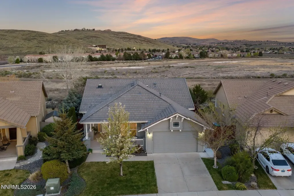 1239 Turnberry Sparks NV 89436