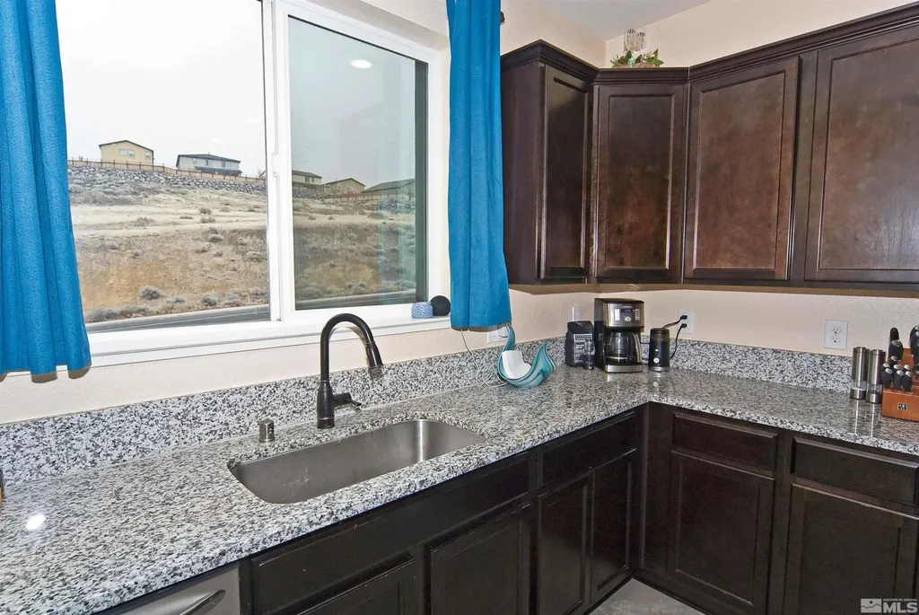 3006 Sterling Ridge Sparks NV 89431