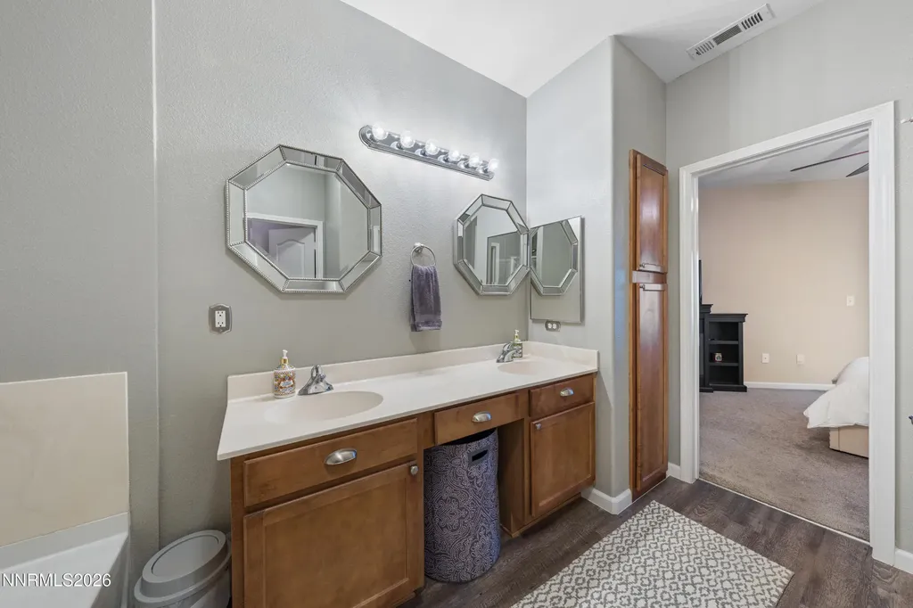 9050 Double R Reno NV 89521