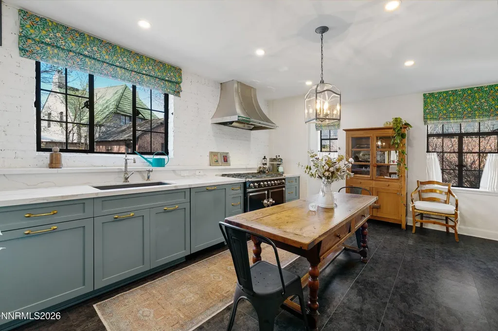 581 Ridge Reno NV 89501