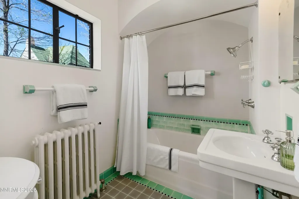 581 Ridge Reno NV 89501