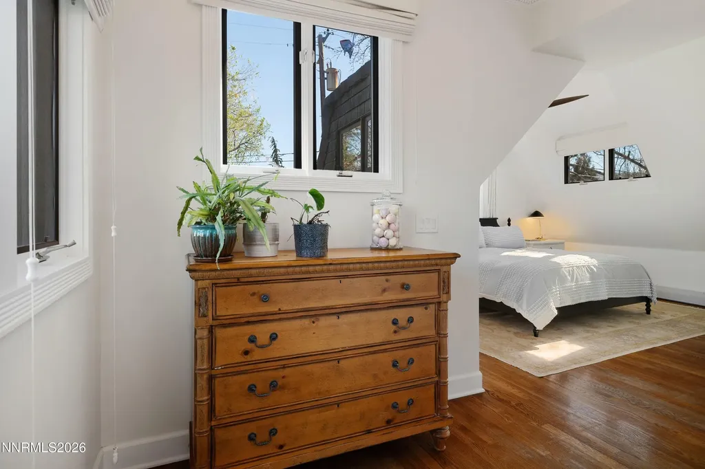 581 Ridge Reno NV 89501