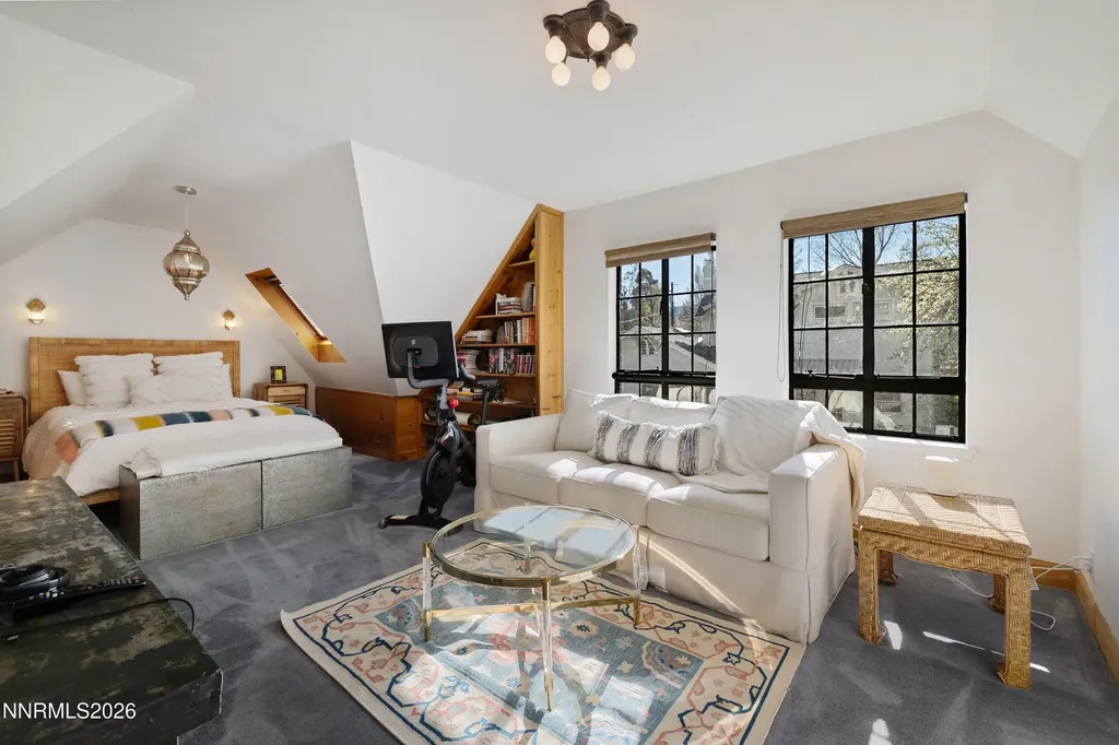 581 Ridge Reno NV 89501