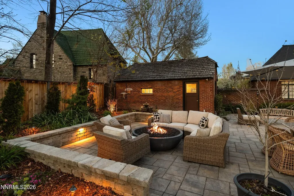 581 Ridge Reno NV 89501
