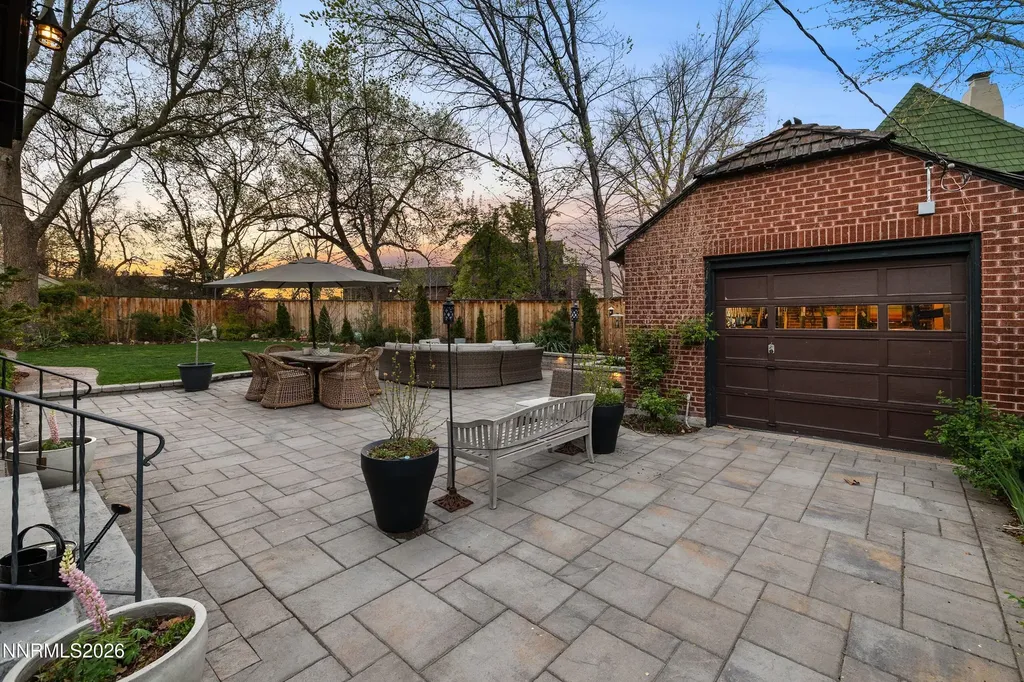 581 Ridge Reno NV 89501