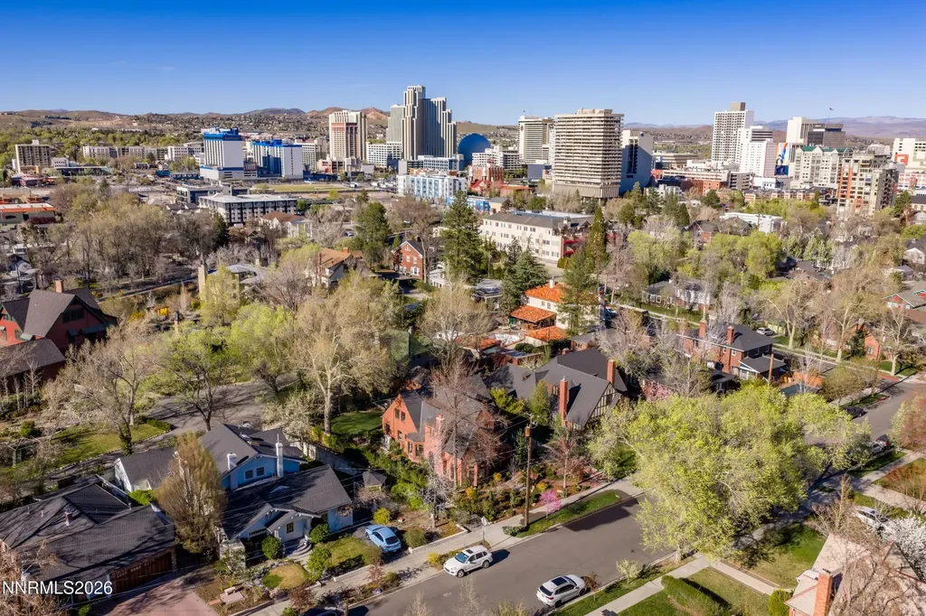581 Ridge Reno NV 89501