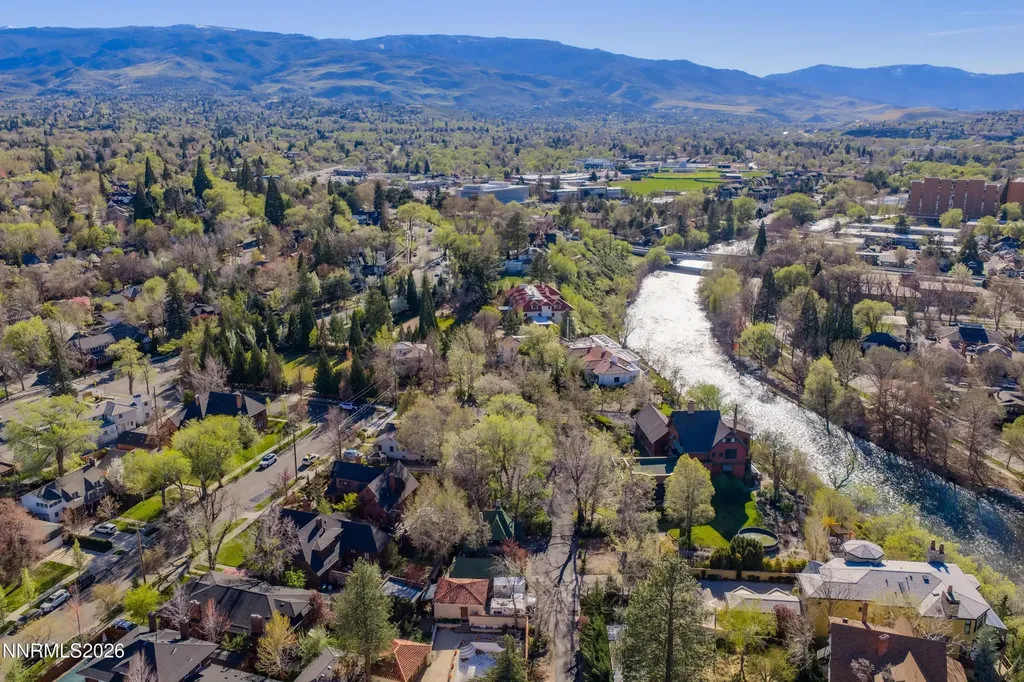 581 Ridge Reno NV 89501
