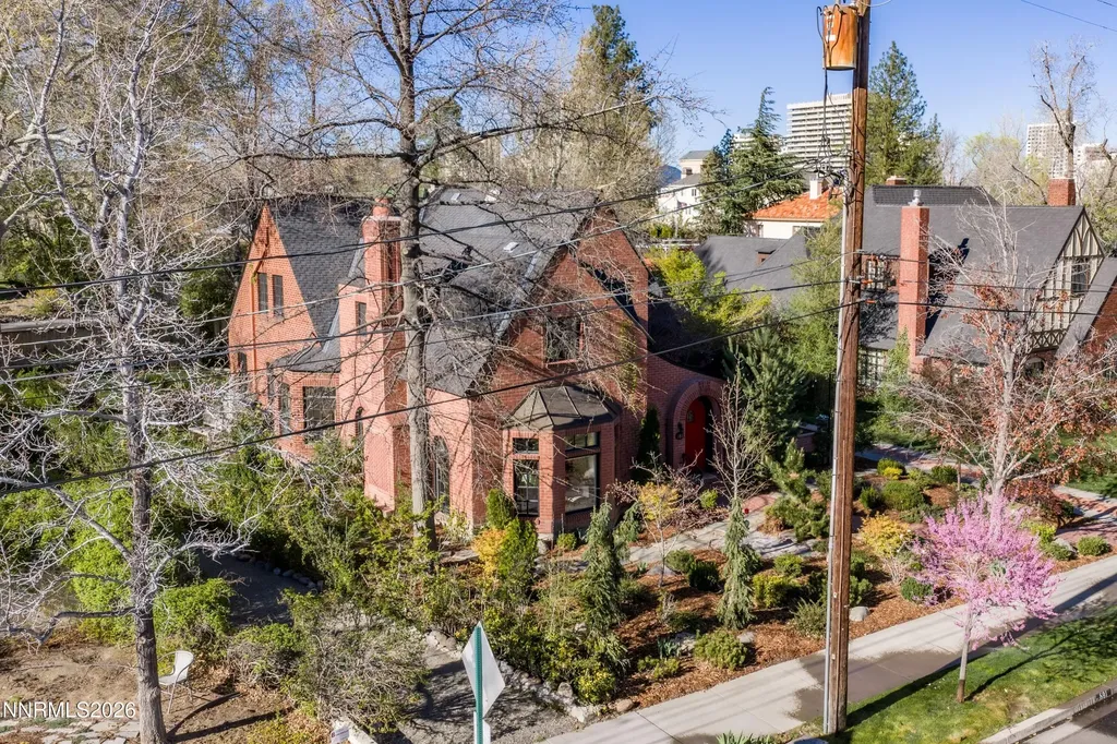 581 Ridge Reno NV 89501