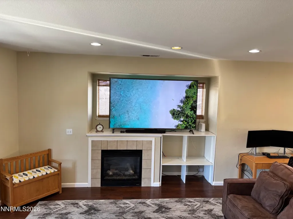 4299 Amber Marie Reno NV 89503