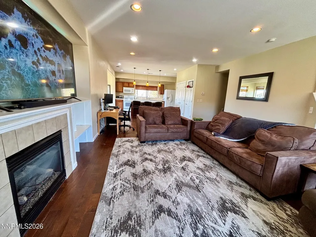 4299 Amber Marie Reno NV 89503