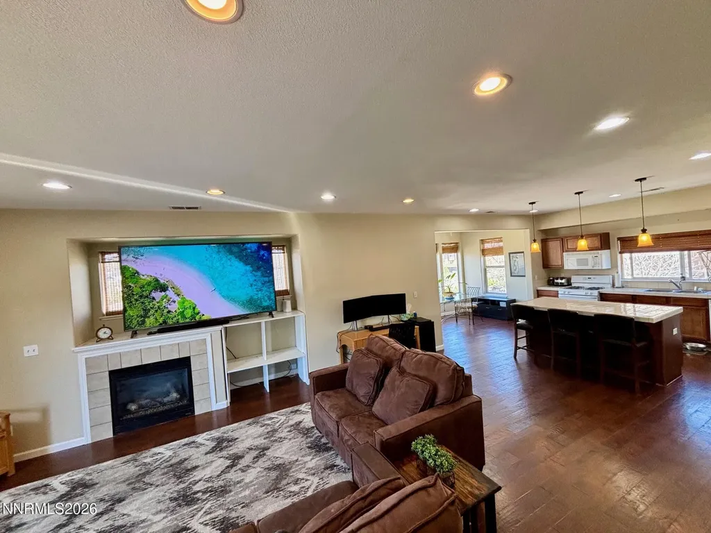 4299 Amber Marie Reno NV 89503