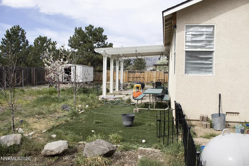 21112 Mt Evans Reno NV 89508