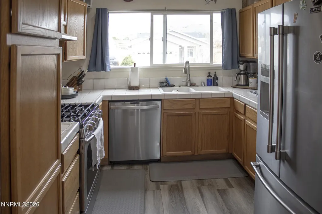 21112 Mt Evans Reno NV 89508