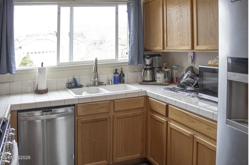 21112 Mt Evans Reno NV 89508
