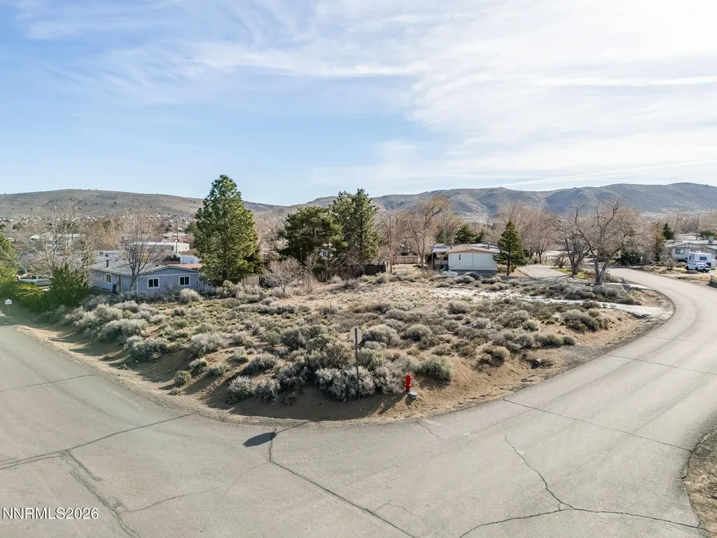 17755 Fantail Reno NV 89508