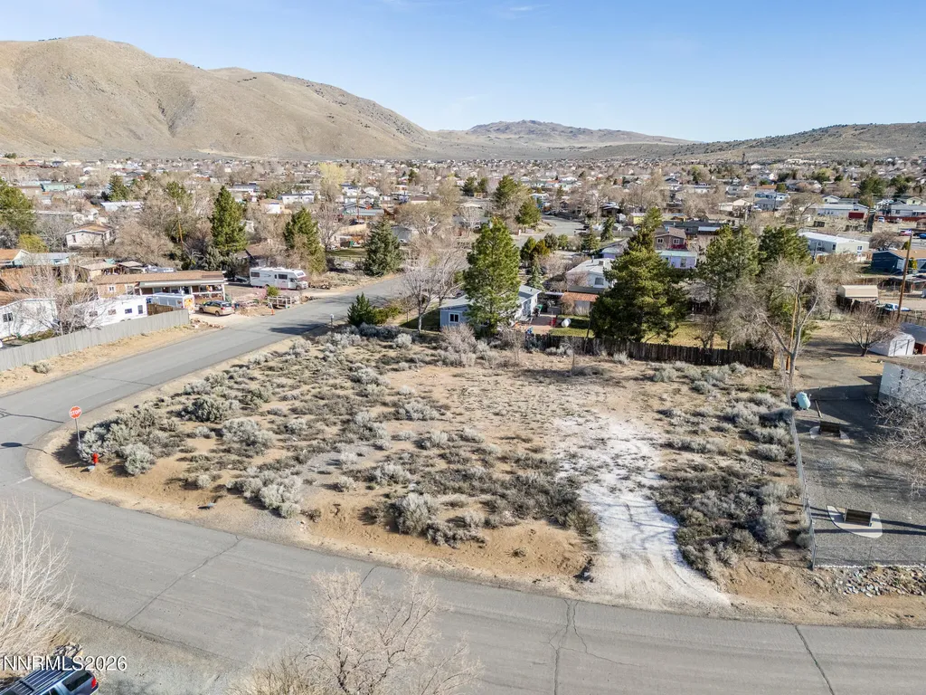 17755 Fantail Reno NV 89508