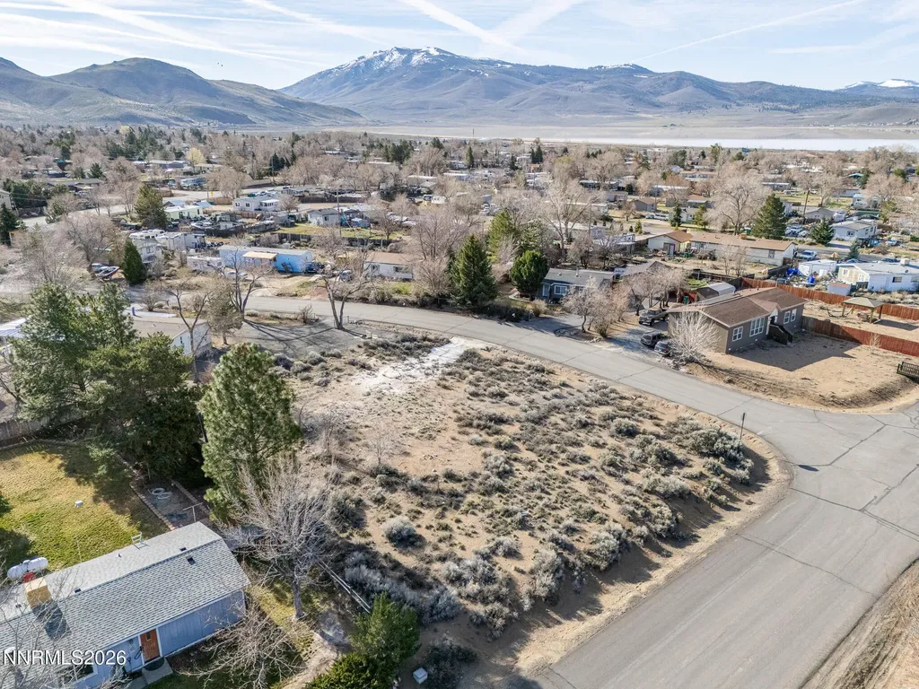 17755 Fantail Reno NV 89508