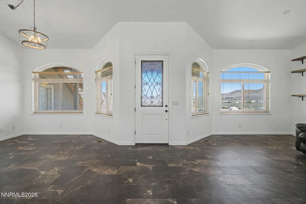 1215 Serpentine Reno NV 89506