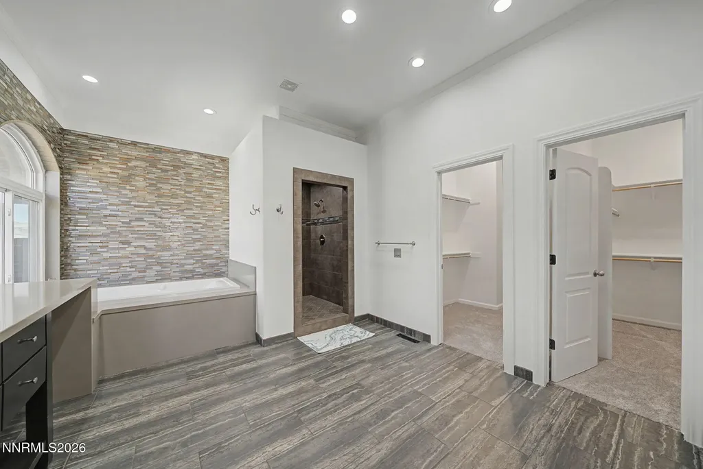 1215 Serpentine Reno NV 89506