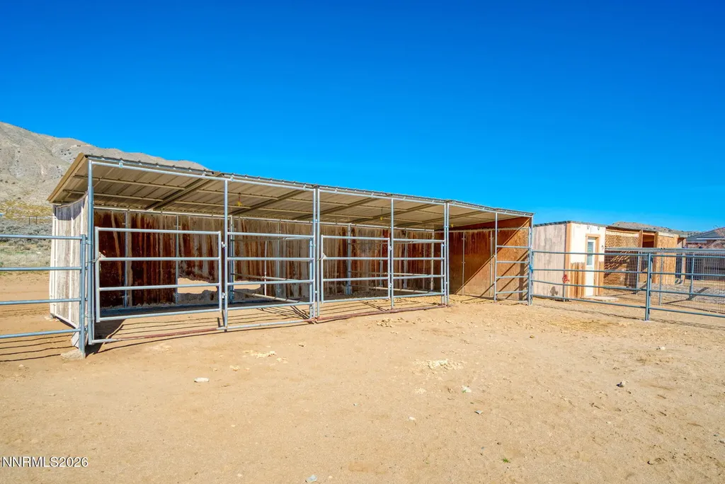 1215 Serpentine Reno NV 89506