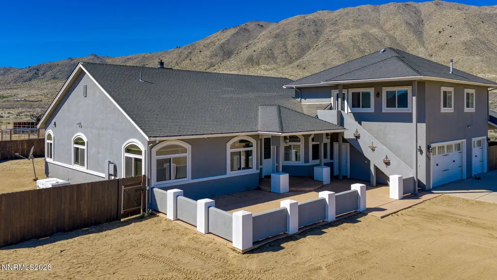 1215 Serpentine Reno NV 89506