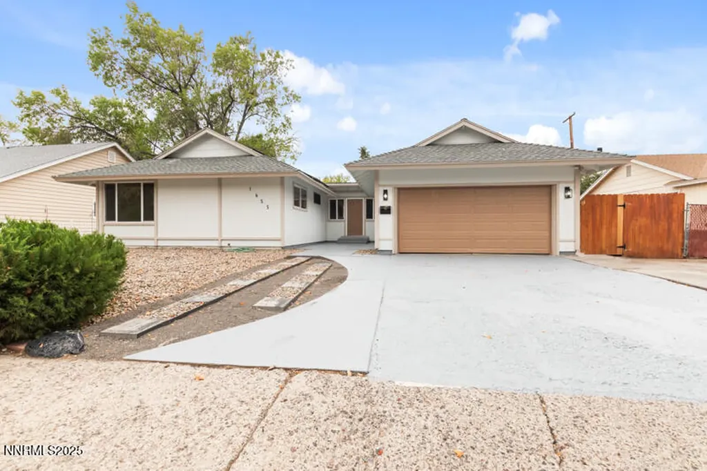 1655 Byrd Sparks NV 89431
