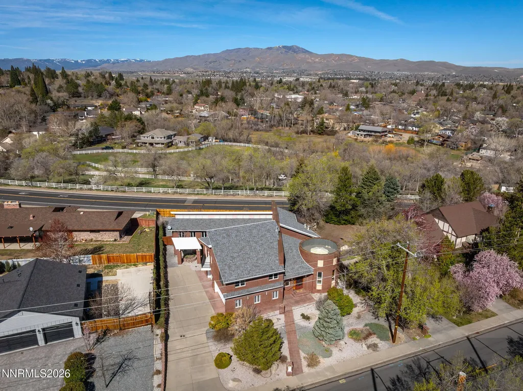 2425 Foley Reno NV 89509