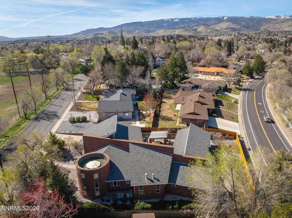 2425 Foley Reno NV 89509