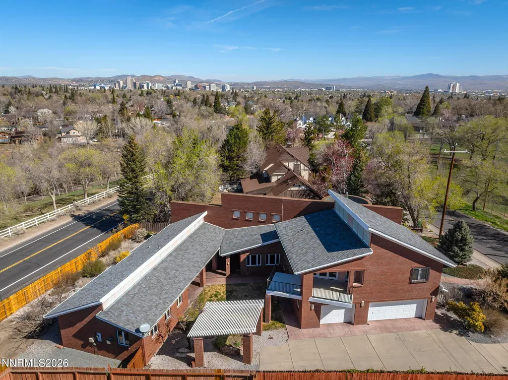 2425 Foley Reno NV 89509