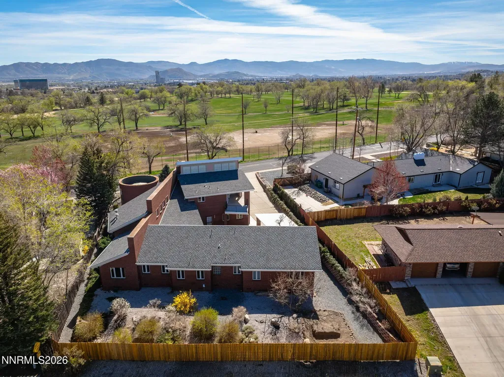 2425 Foley Reno NV 89509