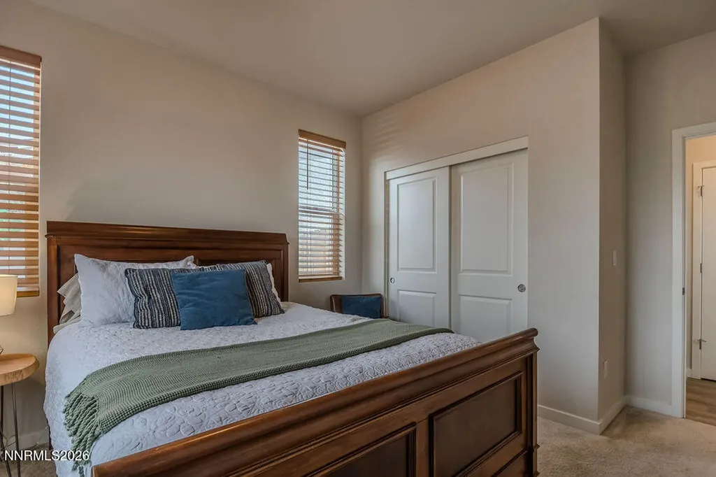 569 Country Hollow Fernley NV 89408