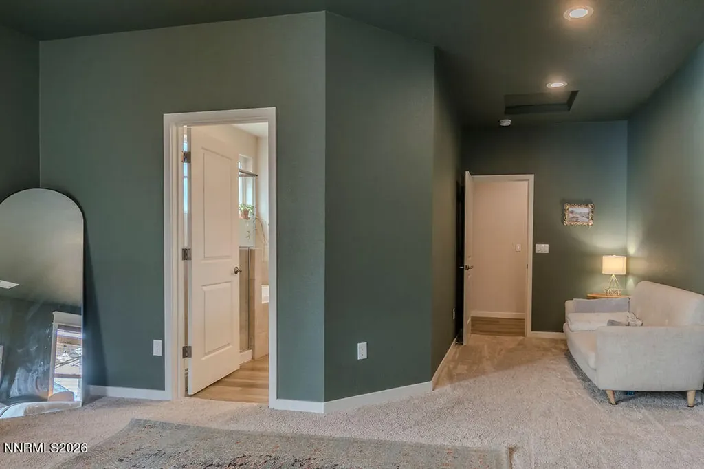 569 Country Hollow Fernley NV 89408