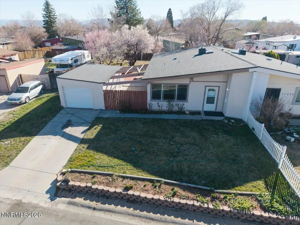 11272 Green Mountain Reno NV 89506