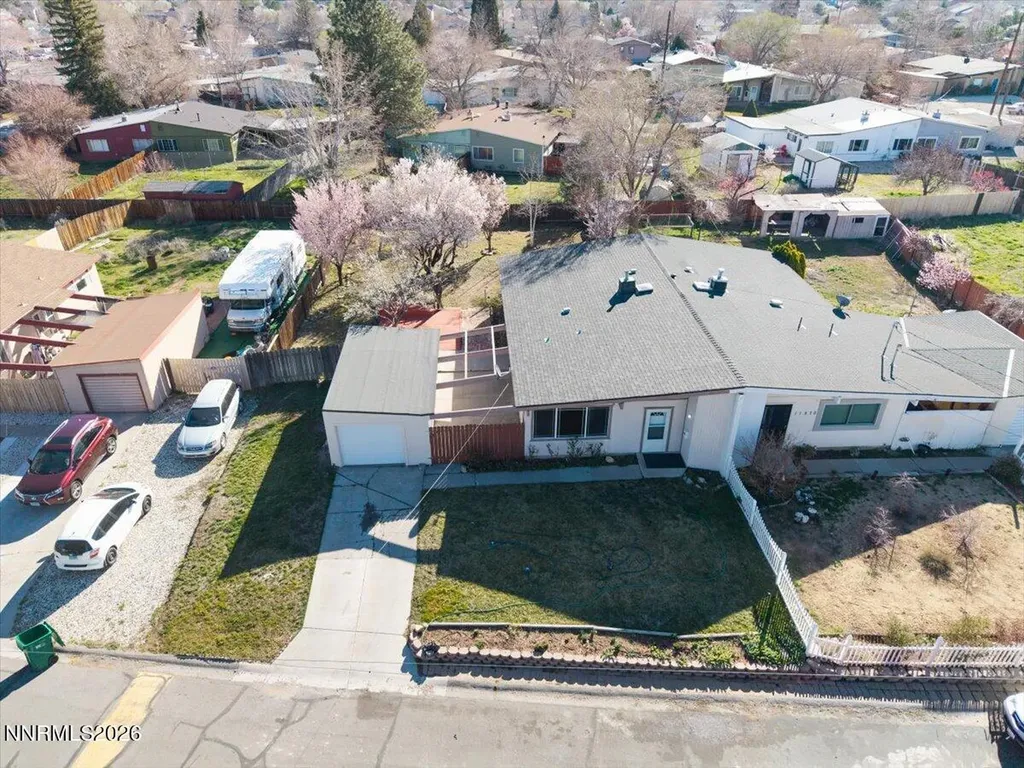 11272 Green Mountain Reno NV 89506