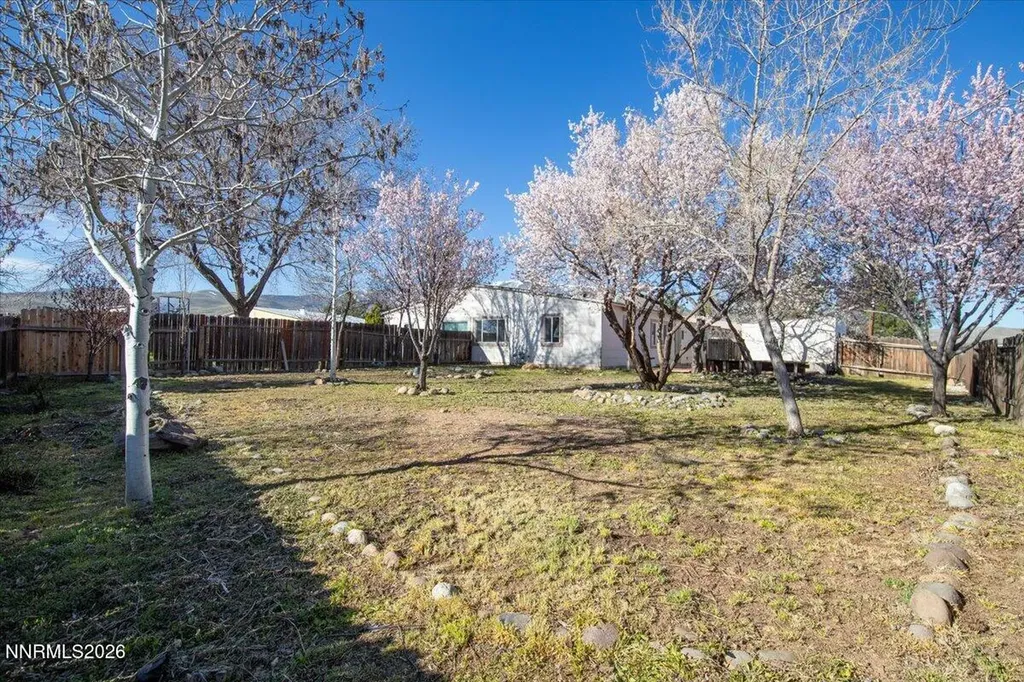 11272 Green Mountain Reno NV 89506