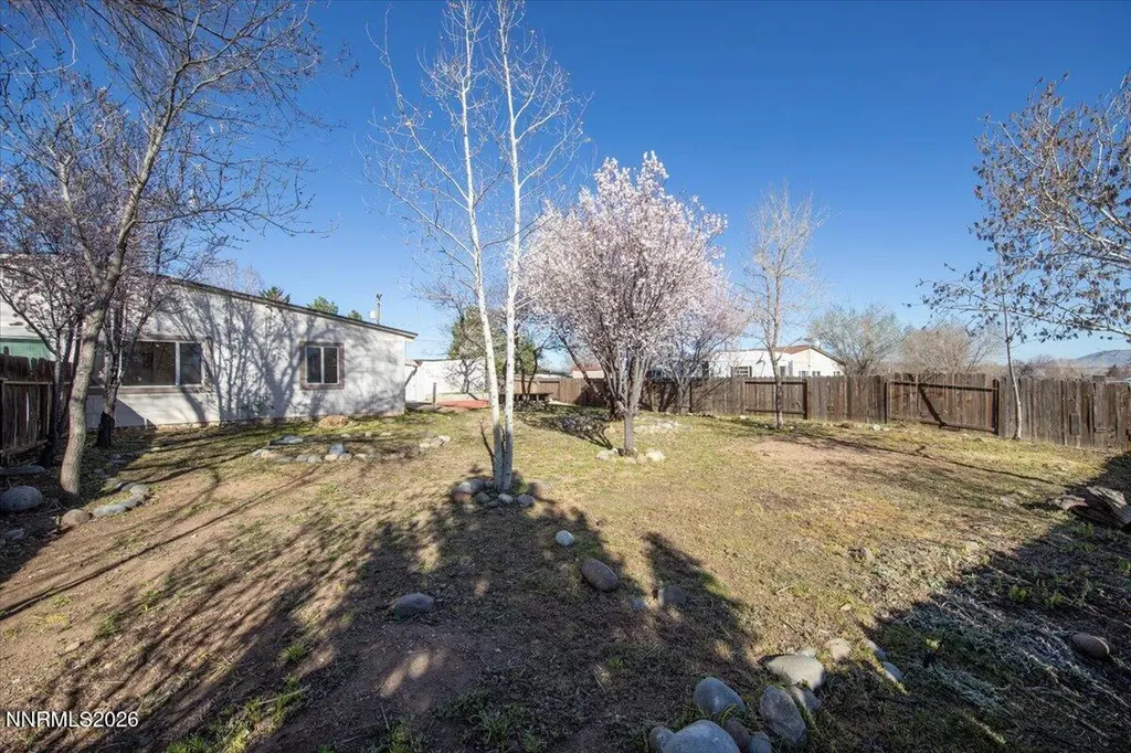 11272 Green Mountain Reno NV 89506