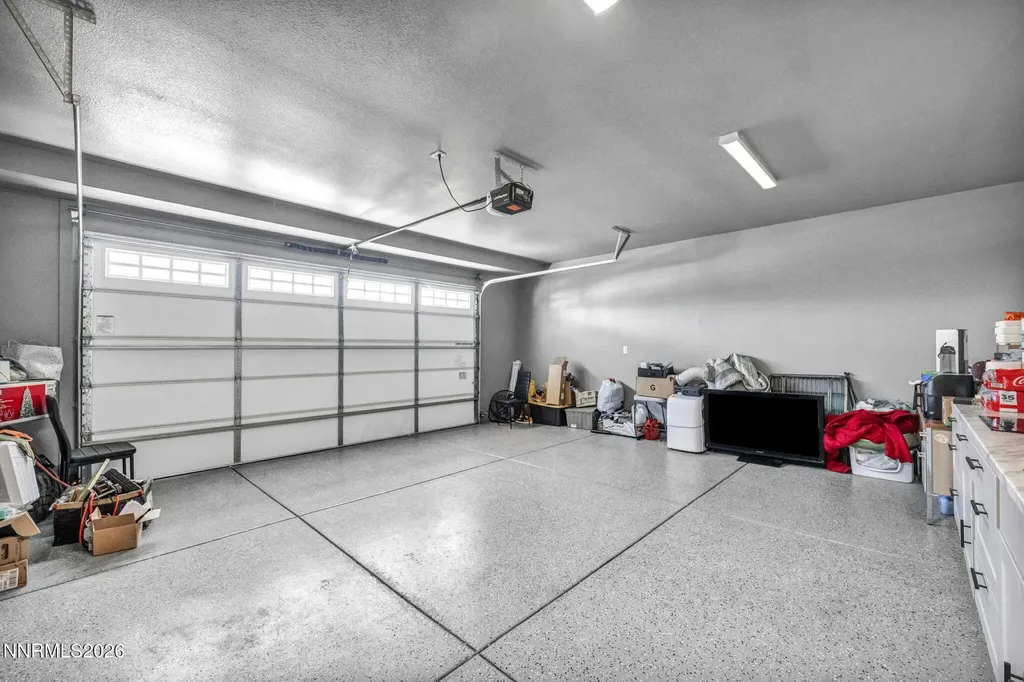 944 Los Alamitos Minden NV 89423