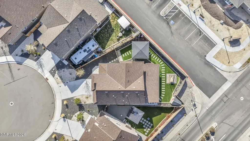 944 Los Alamitos Minden NV 89423