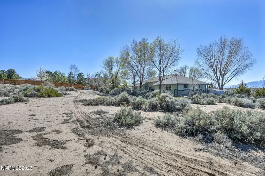 1374 Porter Minden NV 89423